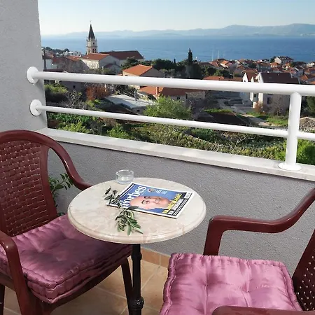 Adriatiko Apartmants Postira
